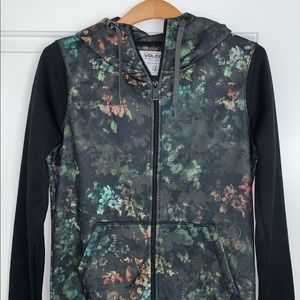 Women’s Volcom Snowboarding Jacket